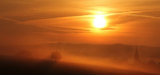 Sonnenunterang über Landschaft